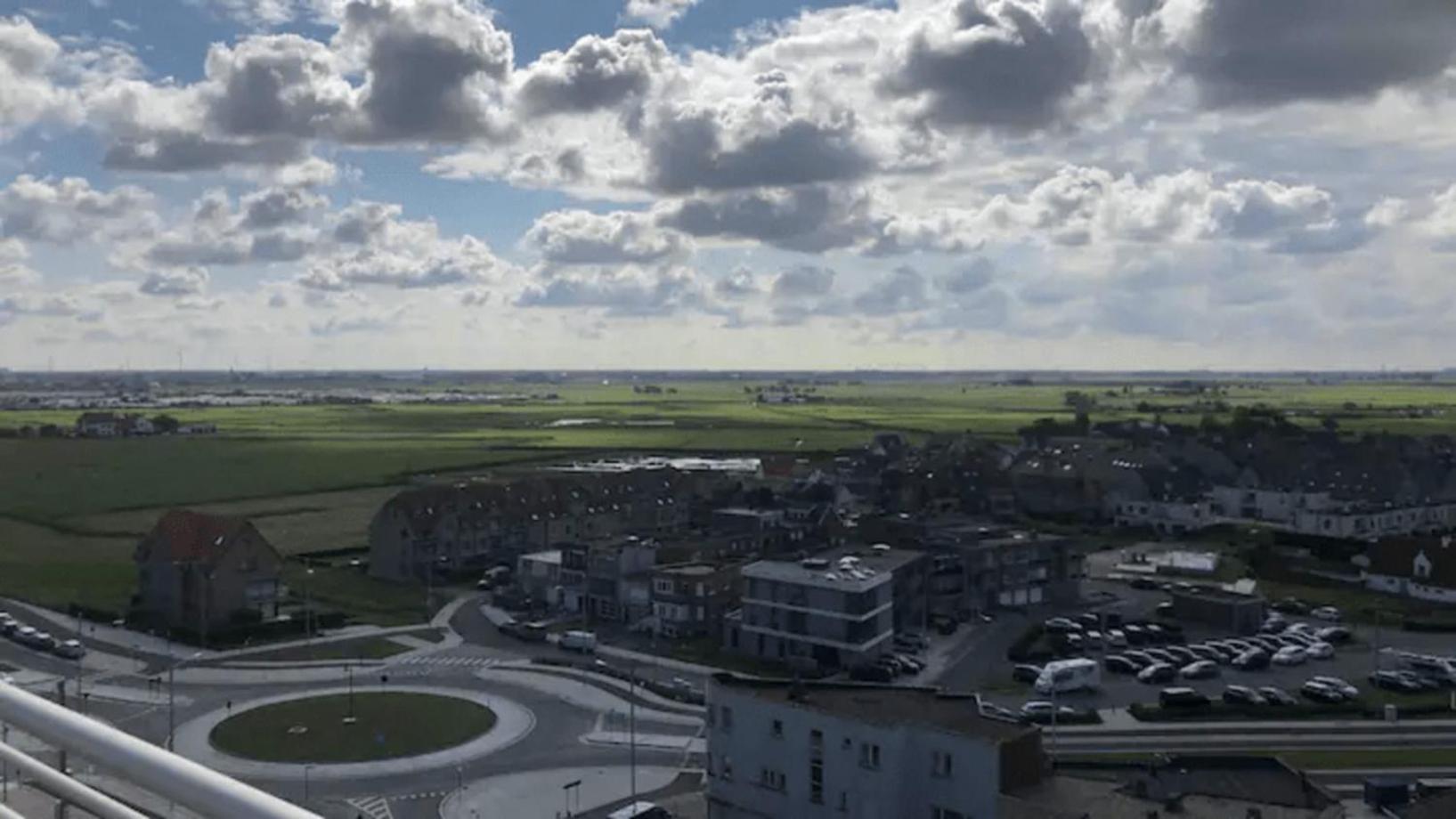 Appartamento Penthouse On The Belgian Coast With Sea & Landscape Views Wenduine Esterno foto